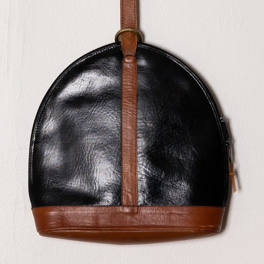 VINTAGE GENESIS BAG
